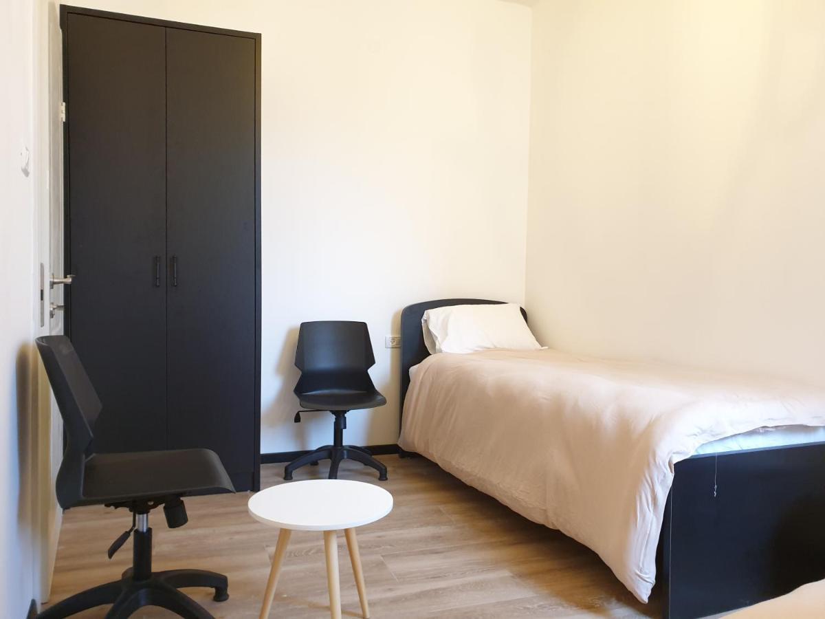 City Center Rooms Назарет Номер фото